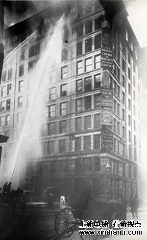 历史重现：英雄电梯操作员火灾中救人(图1)