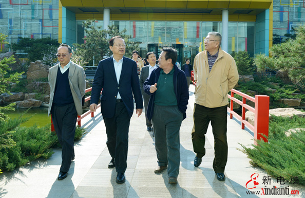 中国上市公司协会会长王建宙莅临博林特电梯集团考察调研(图1)