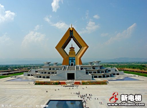 电梯斜着走，你见过吗？(图1)