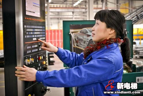 “工作让我的人生丰富生动，温暖而喜悦” —“全国五一巾帼标兵”沈雪萍(图1)
