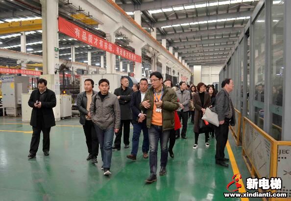 南阳市工信委企业家培训班参观访问江南嘉捷电梯(图4)