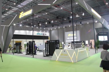 Eshine苏州易升门机展台2018上海