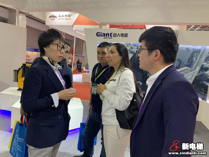 巨人集团组合拳成展会亮点(图3) 巨人集团组合拳成展会亮亮点