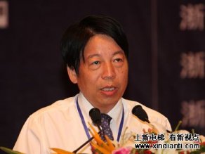 王水福：结合自己的实际向世界合资合作