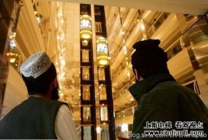 让你炫目的电梯世界——环球电梯图片2