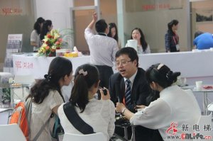 嘉捷电梯销售总经理朱伟斌接受新电梯网访谈