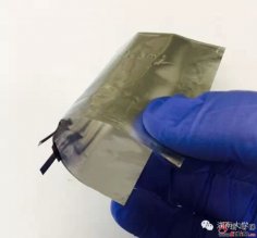 湖南大学物理学院鲁兵安等人成功研发铝离子电池成果在《Nature》