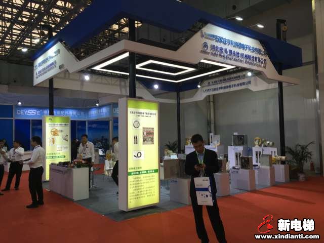 石家庄亨利纳德电子科技有限公司2019廊房展台(图1)