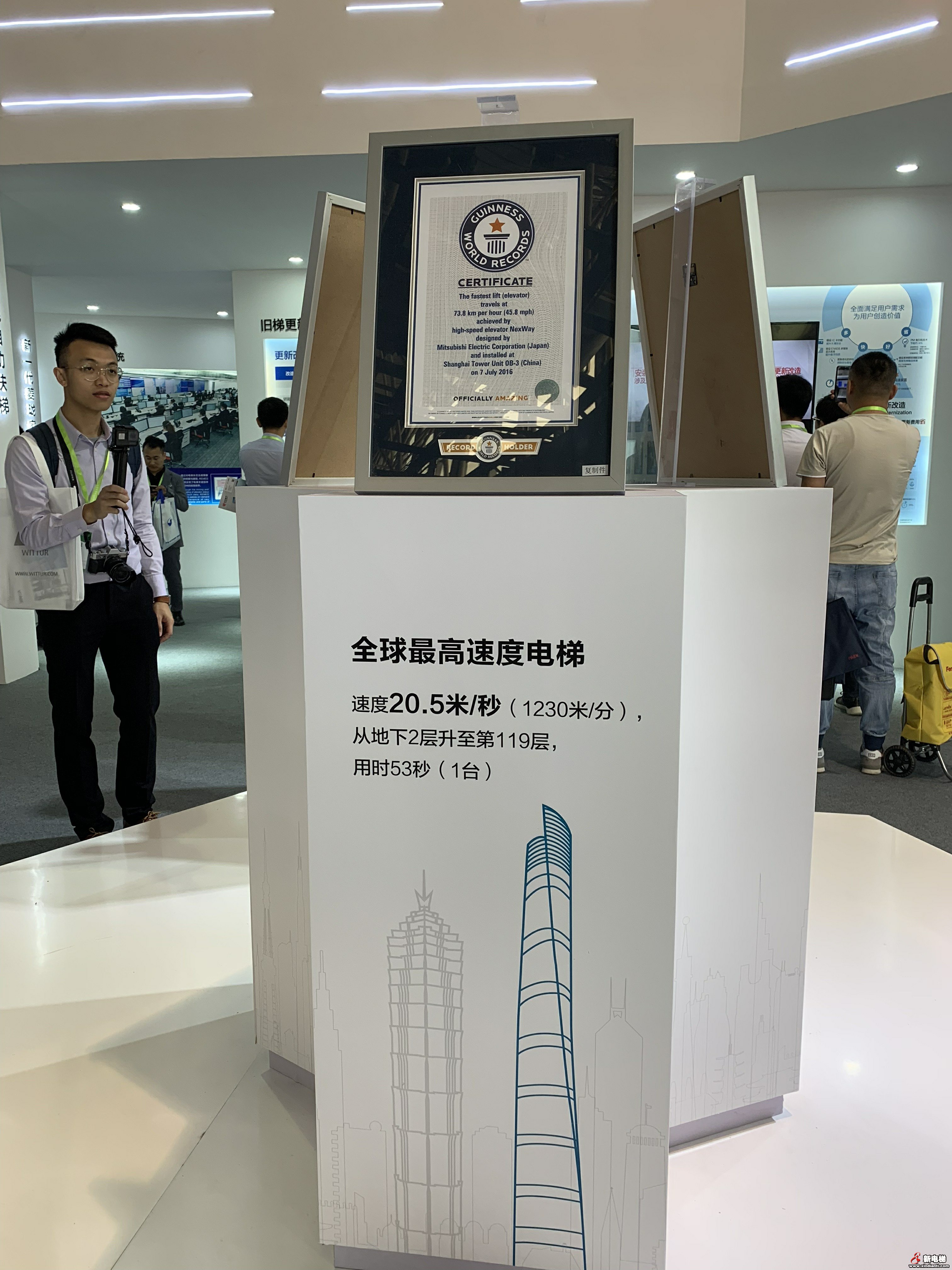 上海三菱电梯2019廊坊展台(图7)
