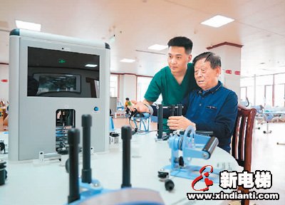 发展多层次、多支柱养老保险体系，提高企业年金覆盖率，规范发展第三支柱养老保险——多支柱，养老更踏实(图2)