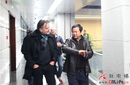 德国电梯技术协会主席阿希姆•胡特尔、中国电梯协会副秘书(图4)
