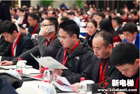 森赫电梯董事长李东流受邀出席2017浙商总会年会(图2)