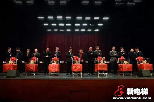 森赫电梯连续四年获评南浔区“新牛"企业(图4)