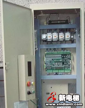 关于无机房紧急操作装置观察轿厢运行状态方式的理解(图1)