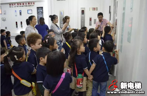 安全乘梯，快乐出行︱苏州工业园区天域幼儿园师生参观我司 (图4)