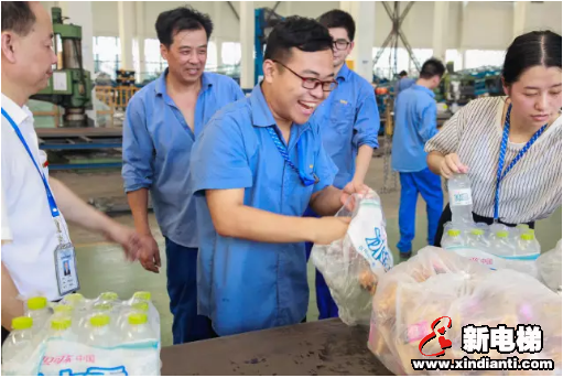 骄傲森赫电梯人(图3)