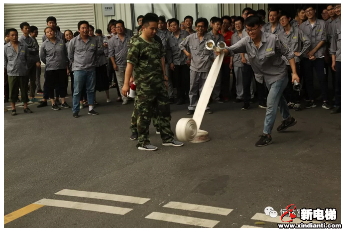 恒达富士电梯开展消防演练提升员工安全意识(图4) 恒达富士电梯开展消防演练提升员工安全意识(图4)