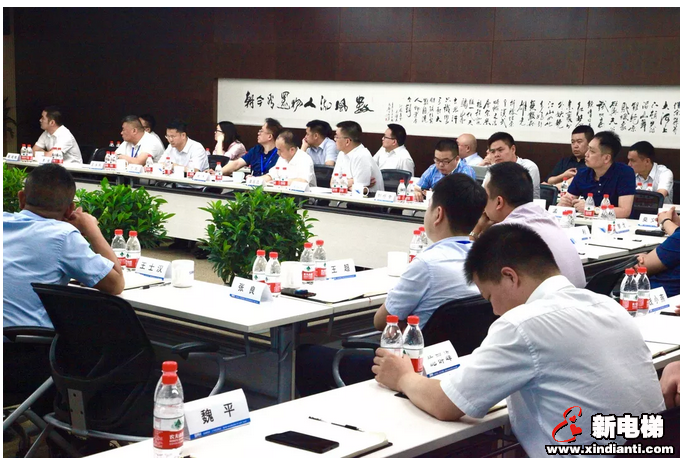 时不我待,只争朝夕—森赫2018上半年度营销总结会议(图6) 时不我待,只争朝夕—森赫2018上半年度营销总结会议(图6)