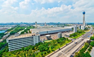 民族品牌巨龙电梯揭牌并获首单(图4)