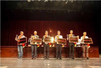 森赫电梯荣膺“慈善贡献单位”荣誉称号(图1)