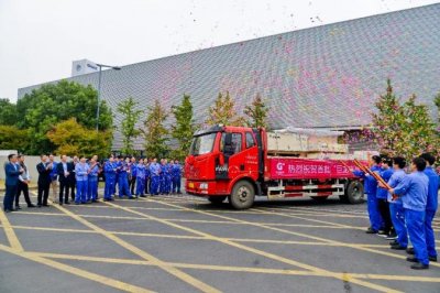 龙舟扬帆 重启征程——首批“巨龙电梯”产品发运出厂(图2)