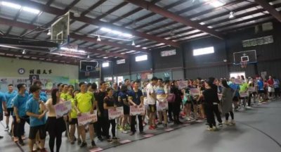 “菱王之羽”羽毛球队于佛山市“同心杯”羽毛球赛展英姿！(图4)