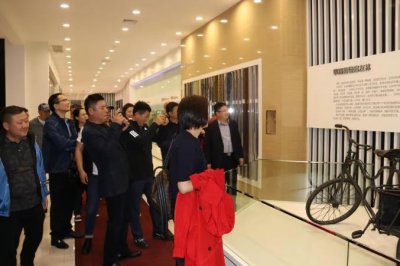 清华大学五道口金融EMBA学员参观康力电梯(图4)