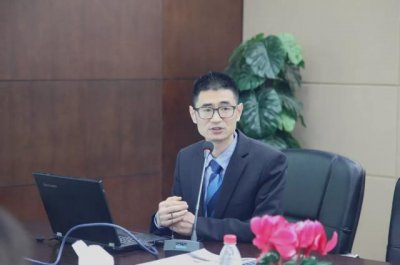 森赫电梯产学研办公室主任王琪冰通过天津大学博士学位答辩(图4) 森赫电梯产学研办公室主任王琪冰通过天津大学博士学位答辩(图4)