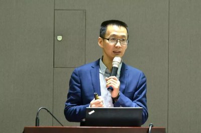 凝聚职工力量，共筑巨龙基石——巨龙电梯召开首届职代会(图2)