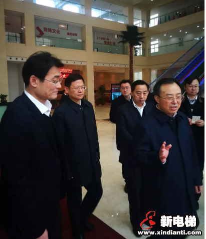 江苏省省长吴政隆考察调研康力电梯(图1) 江苏省省长吴政隆考察调研康力电梯(图1)