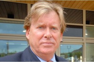 英国运输大臣乘专车每年花公款8万英镑 被批浪费