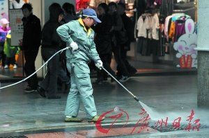 广州有违法建设近1亿平方米 拆除需花费5000亿元