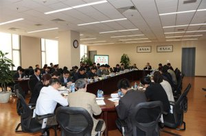 王毅：外交官并不是官而是人民勤务员