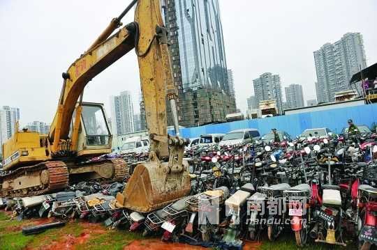 深圳交警销毁3600辆查扣电动车被质疑不合法(图1)