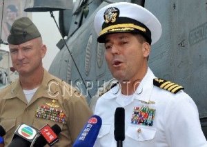 美军两栖攻击舰抵达香港访问 将与解放军交流