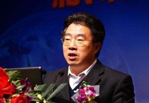 央行官员罕见公开呼吁降准降息 力倡保增长