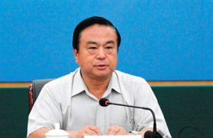 武长顺曾被曝为宋平顺谋利 骑单车上下班