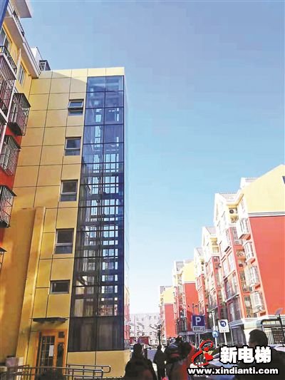 老楼加装电梯完工398部 提前超额完成年度任务(图1)