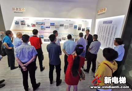 郑州市电梯商会考察团访问巨龙电梯(图3) 郑州市电梯商会考察团访问巨龙电梯(图3)