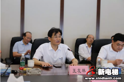 机场专用车辆院士合作项目座谈会在康力电梯举行(图3)