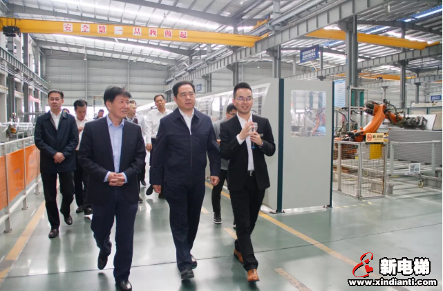 恒达富士电梯迎湖州市市委书记马晓晖一行领导莅临调研指导(图5)