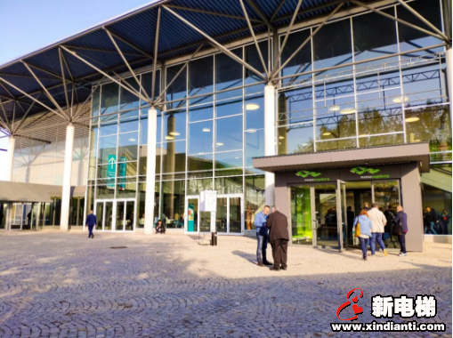 巨龙电梯亮相德国国际电梯展览会(图4)