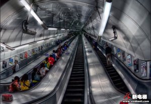 新电梯早新闻 12月25日 星期三 农历冬月三十