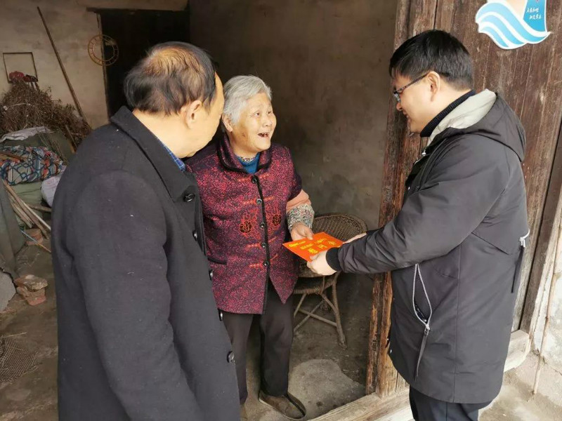 数九严寒天,最是温暖时——巨人集团慰问南浔区困难家庭尿毒症患者(图5) 数九严寒天,最是温暖时——巨人集团慰问南浔区困难家庭尿毒症患者(图5)