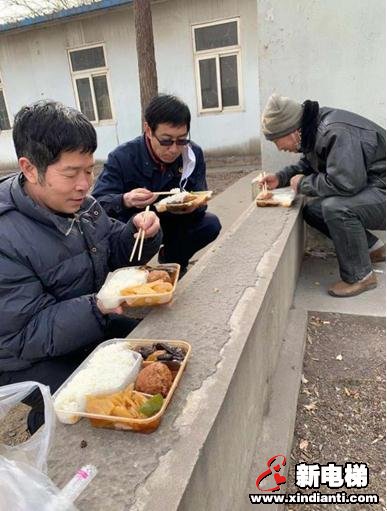 发热医院电梯抢修记(图3) 发热医院电梯抢修记(图3)