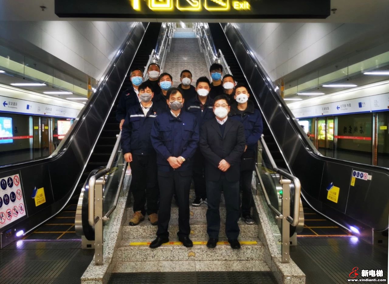 康力电梯董事长王友林亲临一线慰问苏州地铁维保团队(图1)