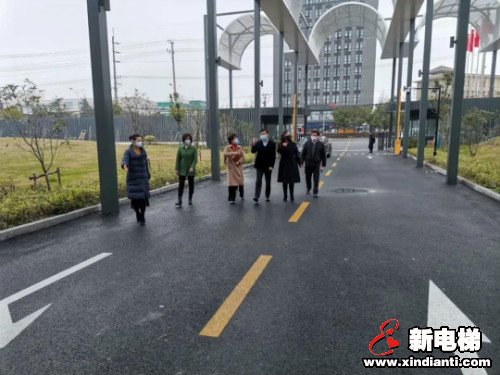 上海嘉定区政协主席刘海涛等一行视察斯迈普电梯园区复工复产情况(图1)
