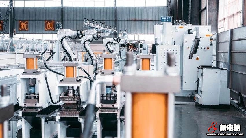 富士精工荣获碧桂园“优秀供应商”奖(图2)