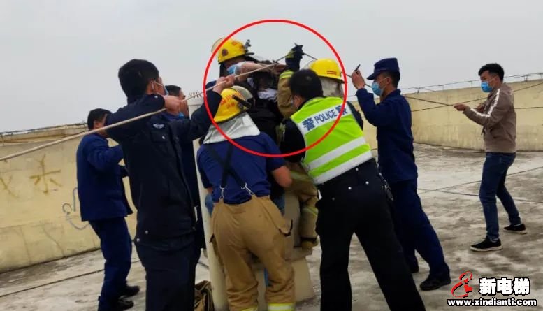 女孩不慎掉入26层电梯公寓的烟道……(图6)