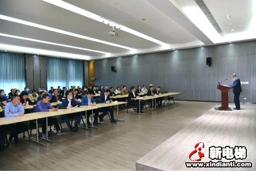 不忘初心，砥砺前行——巨人集团党委召开换届选举大会(图3)